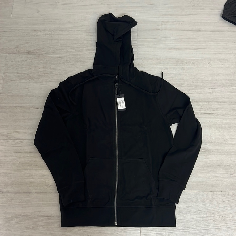 Goodlife black zip up hoodies size medium